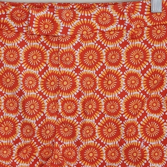 Level 99 | Coral Orange Red Sunshine Circle Print Linen Blend Chino Shorts - Picture 2 of 4